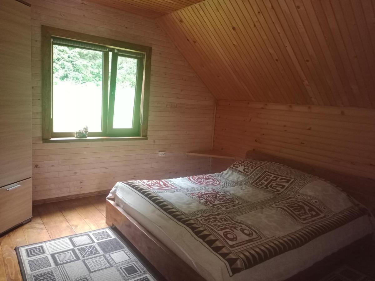 Під Горою Villa Sheshory Exteriör bild