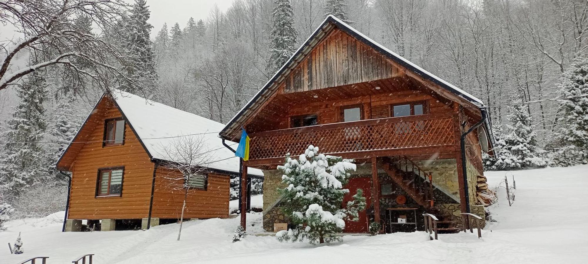 Під Горою Villa Sheshory Exteriör bild